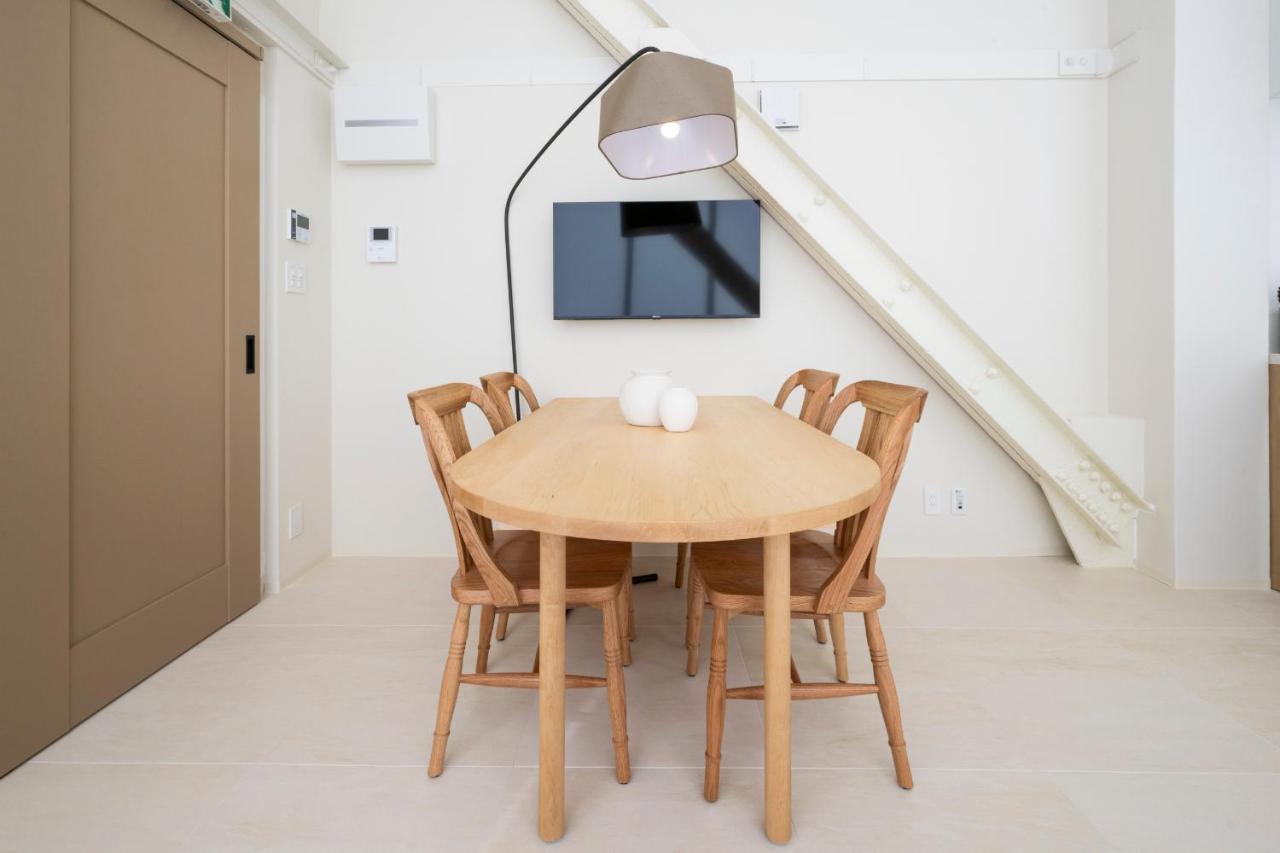 Totonou & Give Nakano Sakaue Appartement